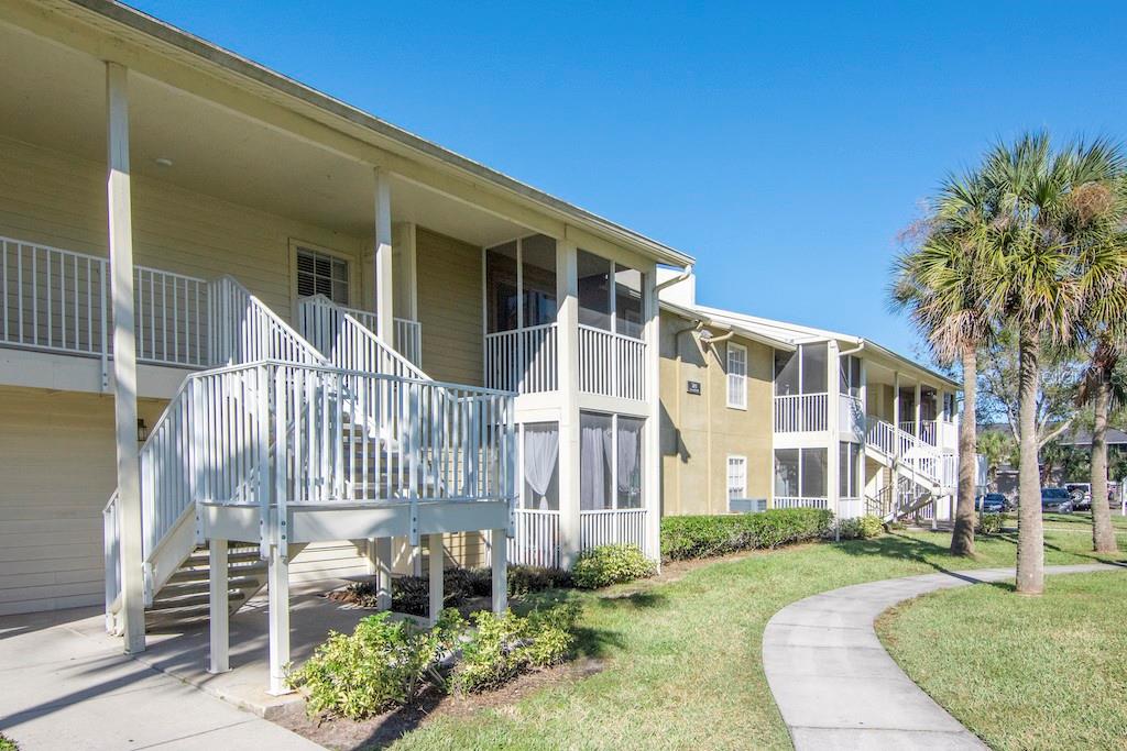 703 Parsons Lake Path, Unit 206 Brandon, FL 33511 - Photo 1 of 1 Front