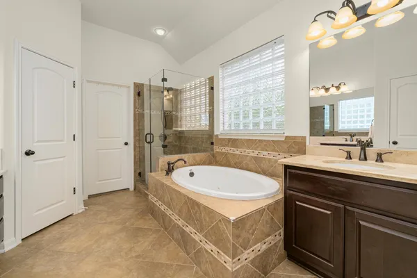 $799,000 | 16000 Snowdonia Cove, Bee Cave, TX 78738