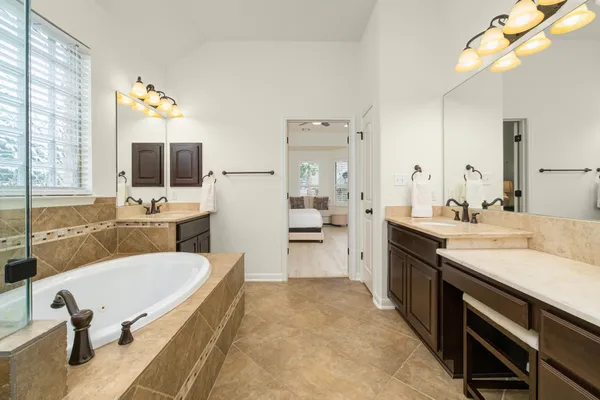 $799,000 | 16000 Snowdonia Cove, Bee Cave, TX 78738