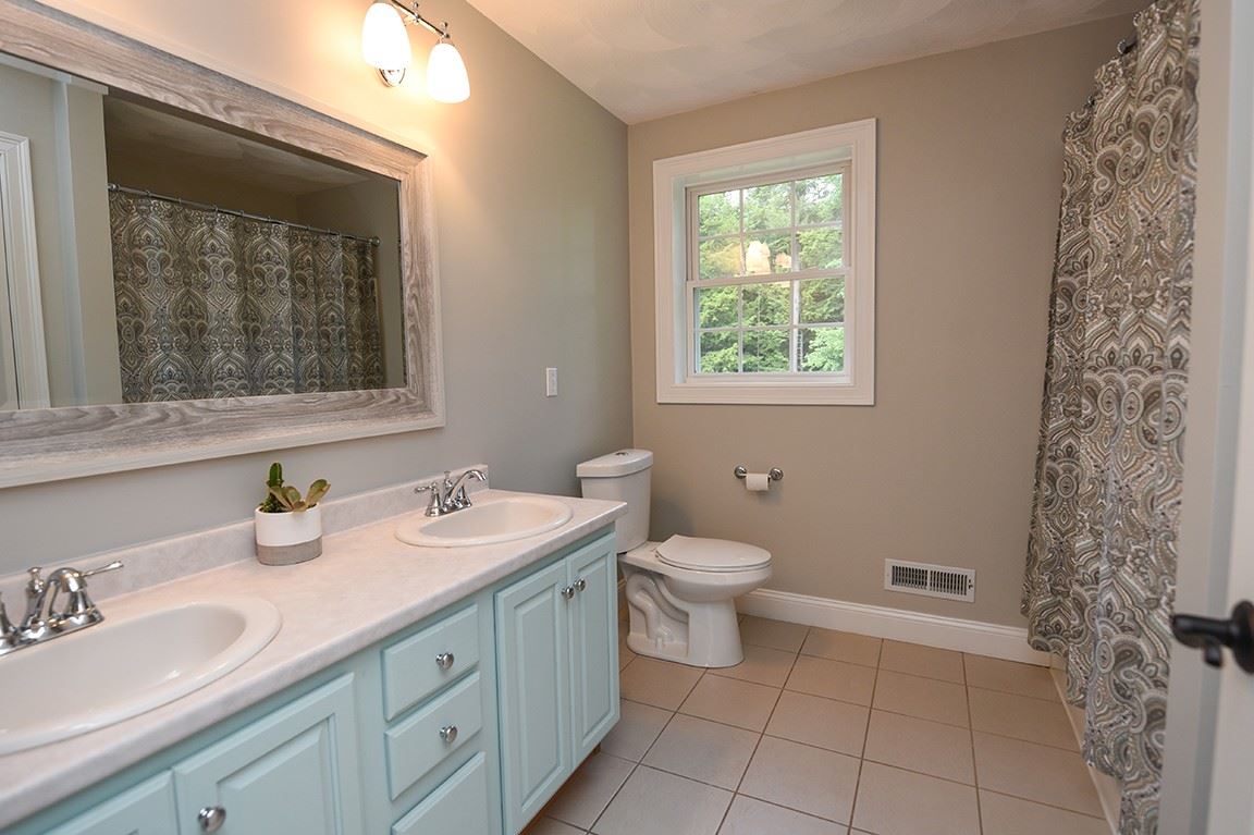 74 McIntosh Road Danville, NH 03819 - Photo 31 of 35