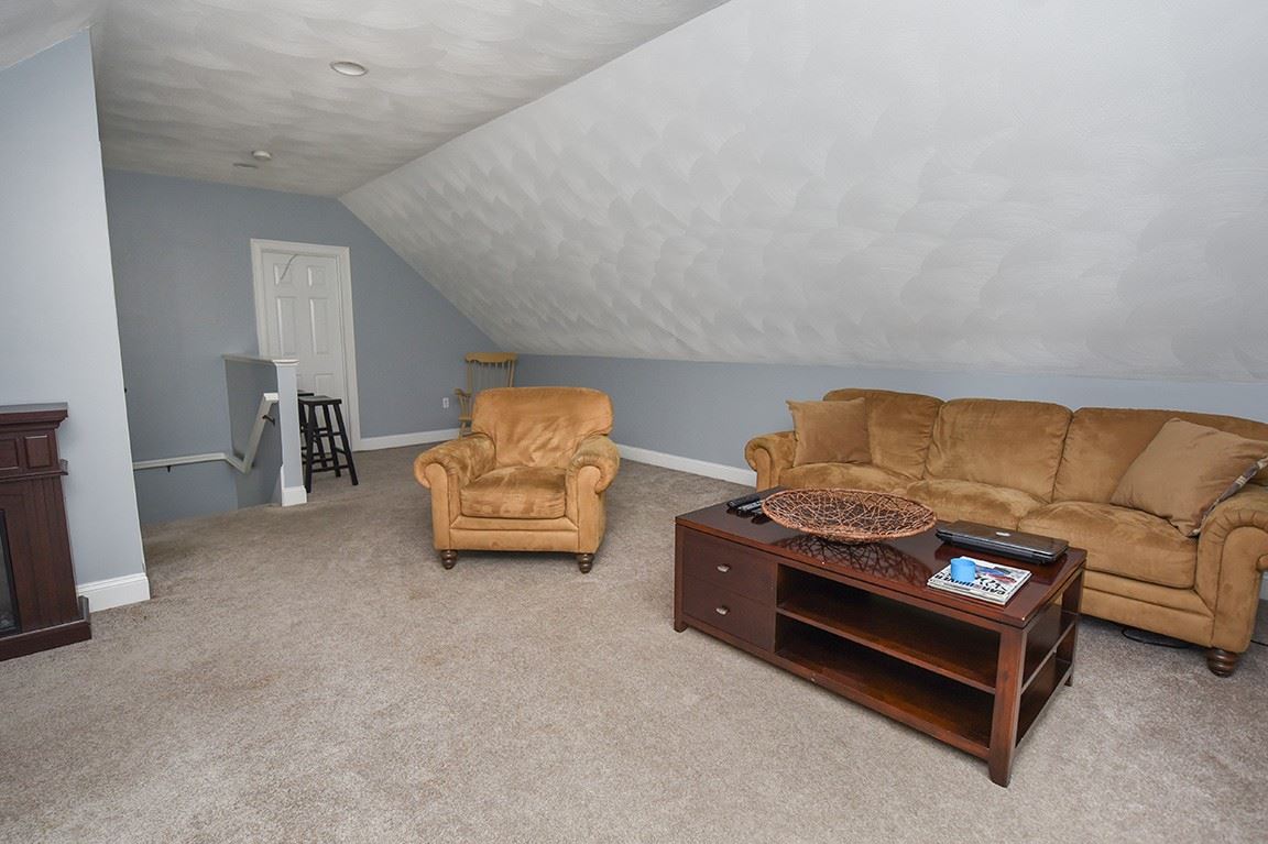 74 McIntosh Road Danville, NH 03819 - Photo 32 of 35