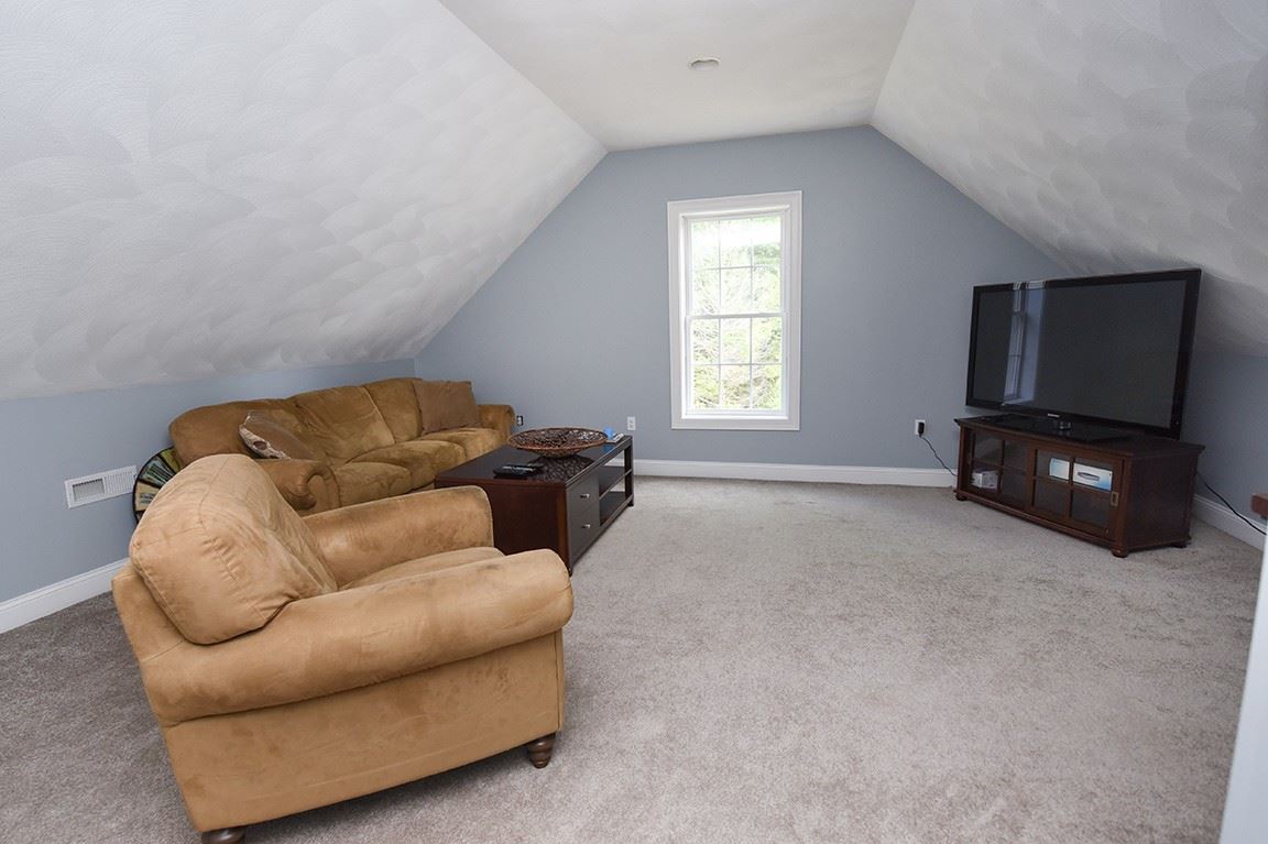 74 McIntosh Road Danville, NH 03819 - Photo 33 of 35