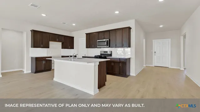 $385,990 | 487 Elkins Prairie Drive, Lockhart, TX 78644