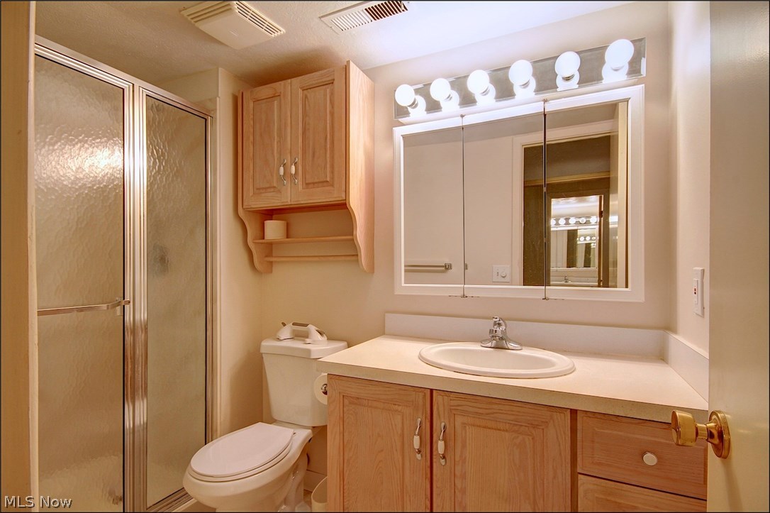 22948 Mastick Road, Unit 201 Cleveland, OH 44126 - Photo 21 of 28