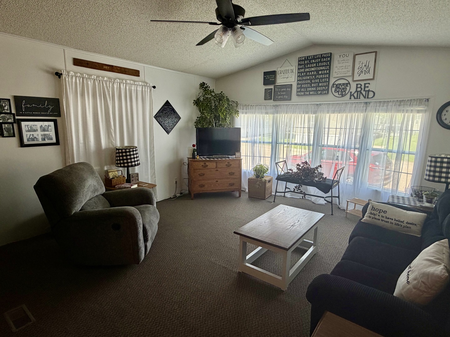 291 Highway 2, Unit 206 Dixon, IL 61021 - Photo 3 of 9