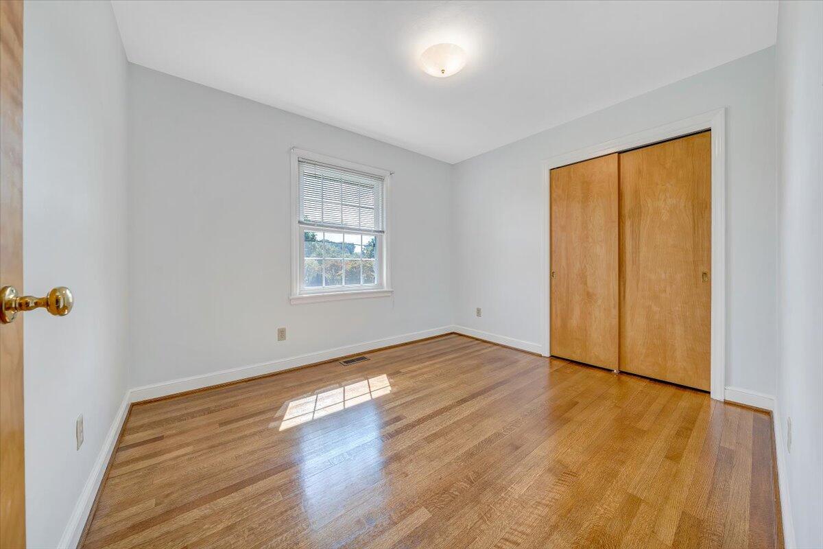 3501 Greencliff Road Roanoke, VA 24018 - Photo 16 of 36 16-MIB08110