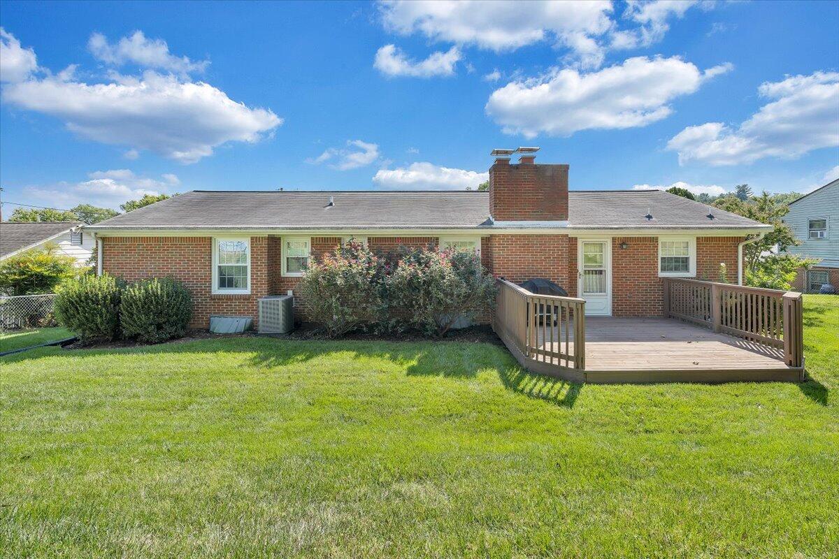 3501 Greencliff Road Roanoke, VA 24018 - Photo 32 of 36 35-MIB08167