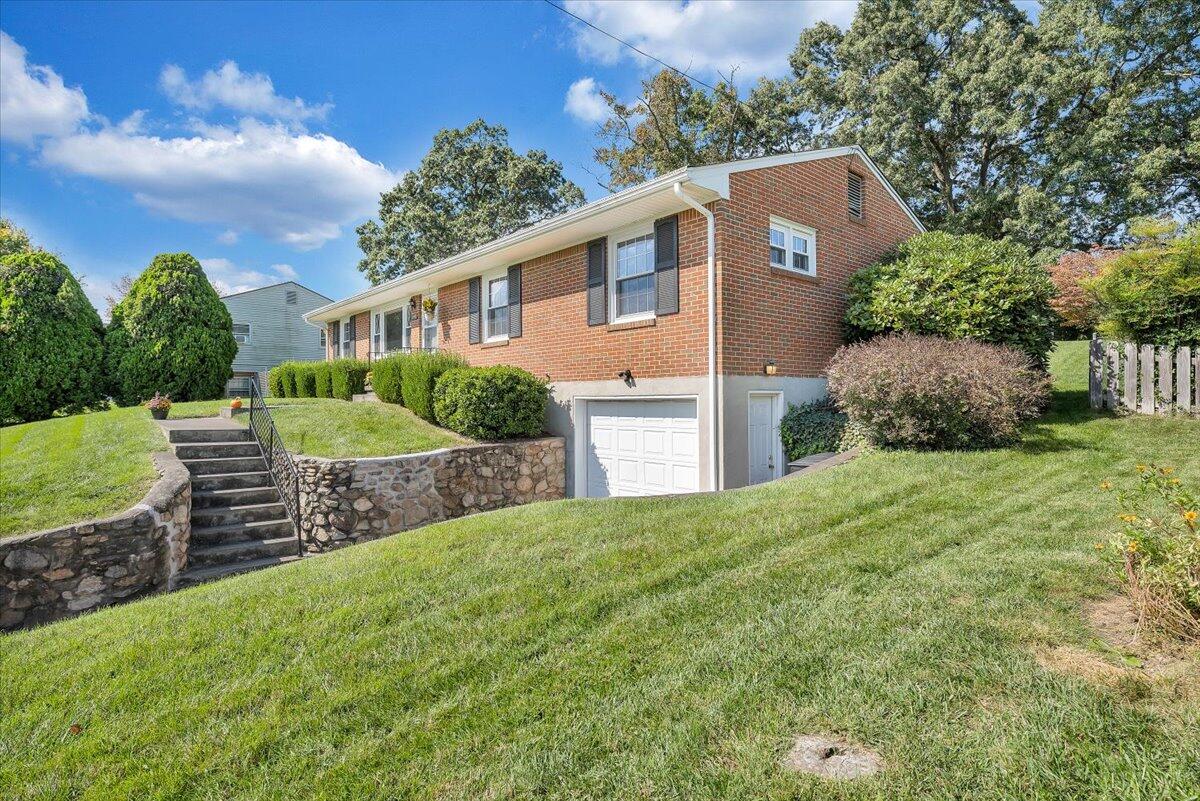 3501 Greencliff Road Roanoke, VA 24018 - Photo 34 of 36 37-MIB08173