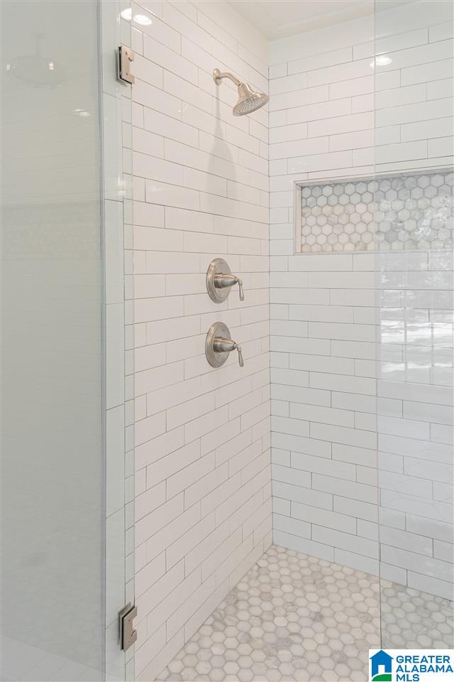 3369 Hermitage Road Birmingham, AL 35223 - Photo 32 of 50