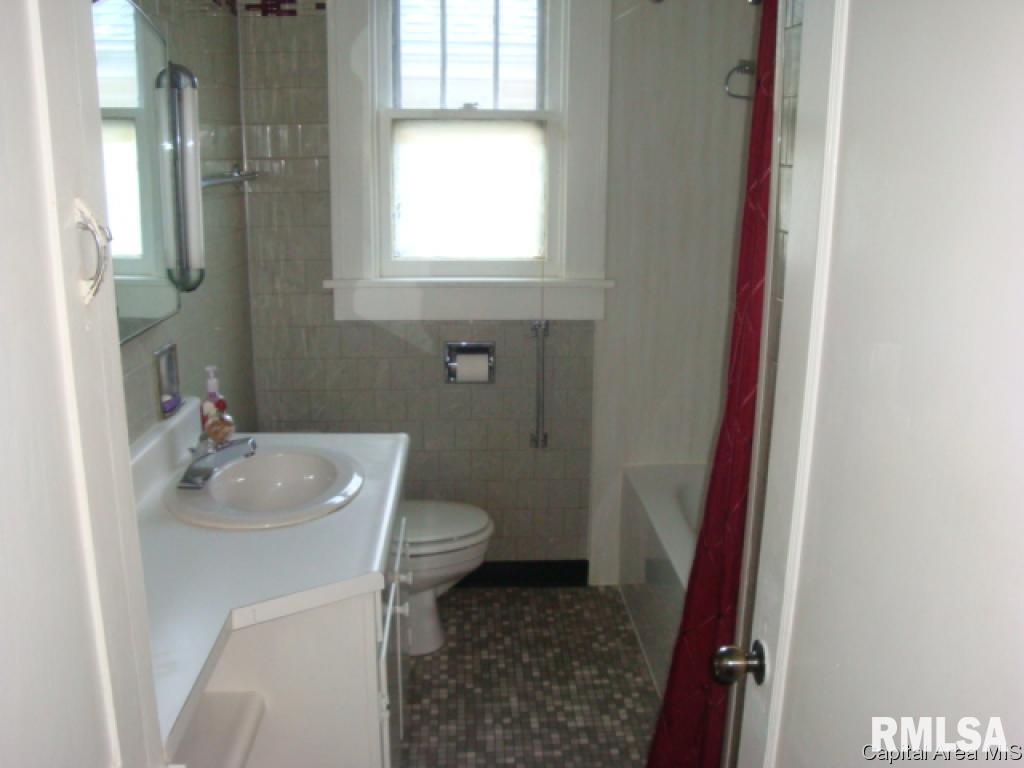2120 South 4th Street Springfield, IL 62703 - Photo 5 of 17