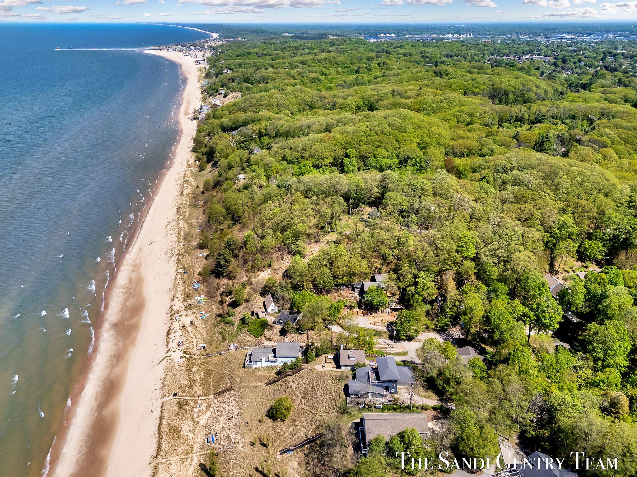 18111 Ridge Drive Grand Haven, MI 49417 - Photo 11 of 24 14-DJI_20250516115713_0374_D