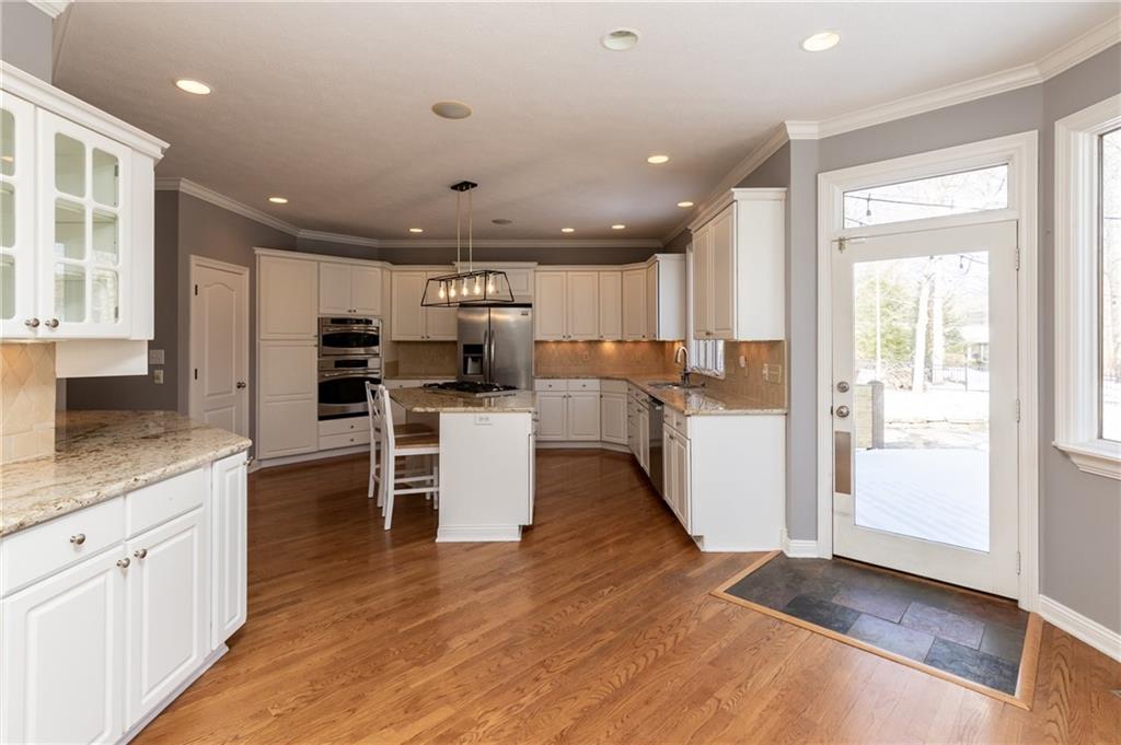 9658 Springstone Road Fishers, IN 46055 - Photo 18 of 48