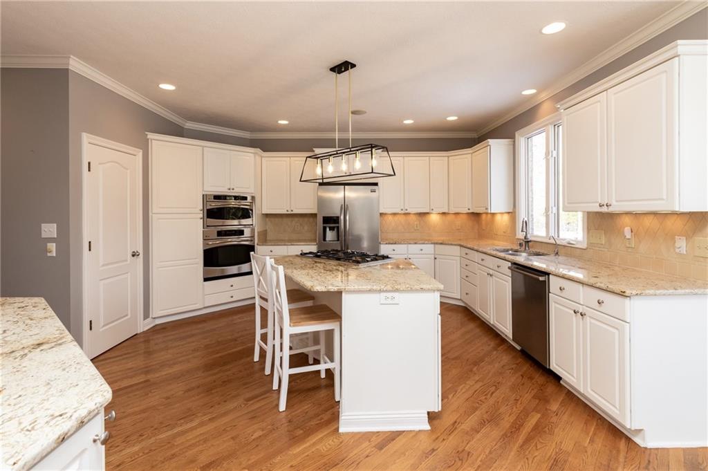 9658 Springstone Road Fishers, IN 46055 - Photo 19 of 48