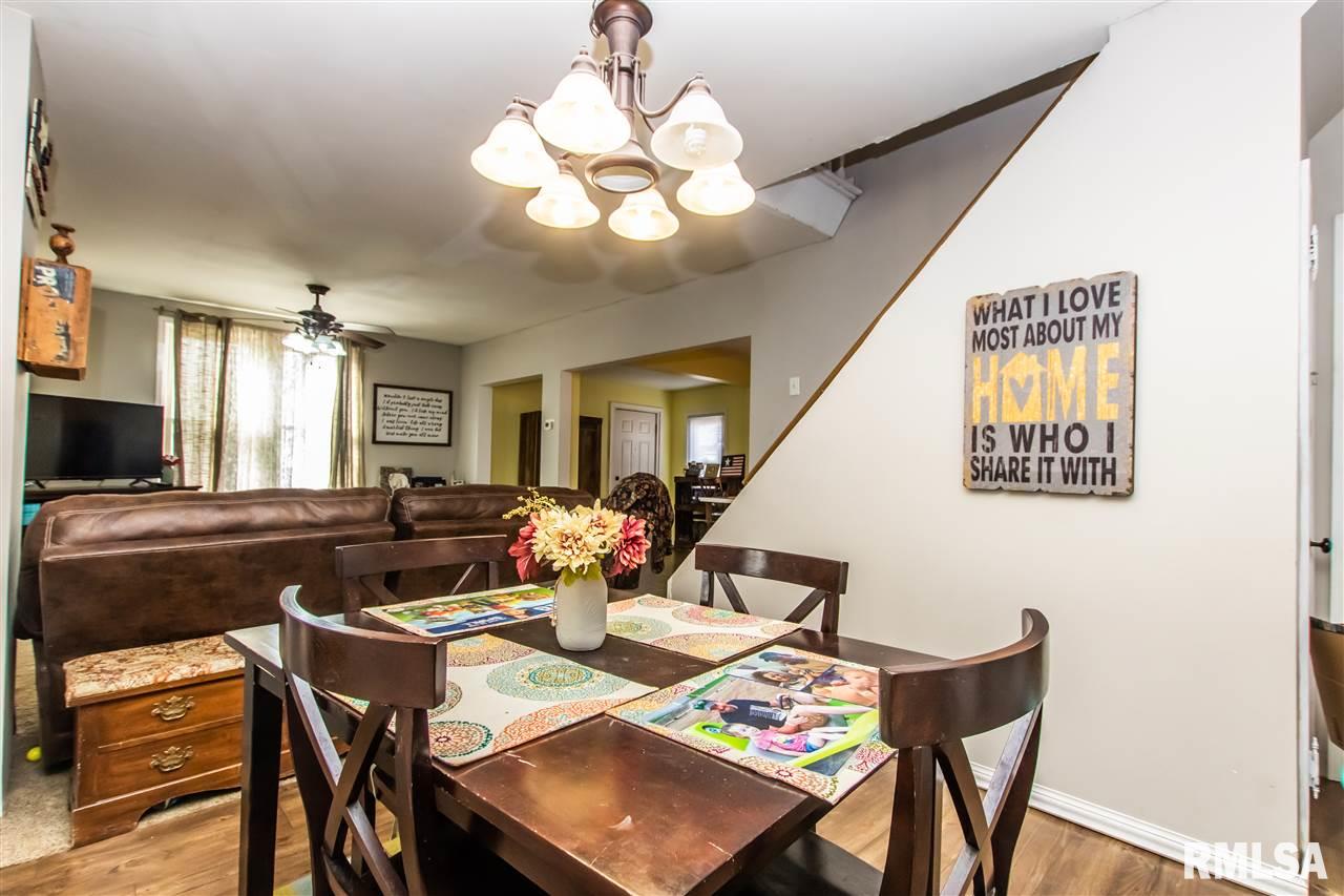 206 Front Street Benson, IL 61516 - Photo 9 of 27 Gallery Image 9