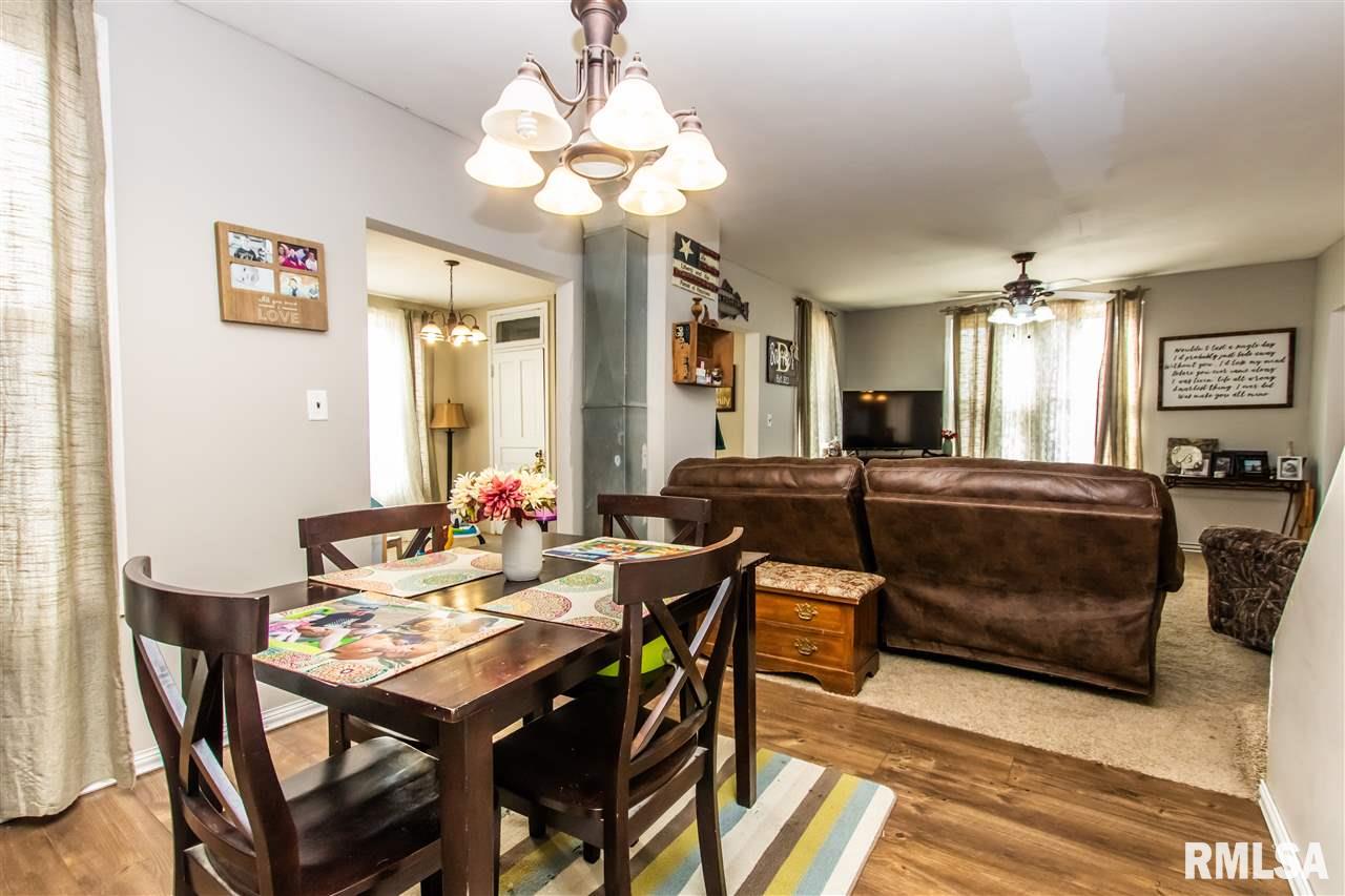 206 Front Street Benson, IL 61516 - Photo 10 of 27 Gallery Image 10