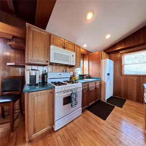 $990,000 | 434 Vermont Avenue, Daytona Beach, FL 32118