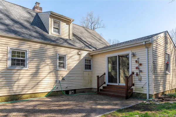 $1,000,000 | 26 Dogwood Drive, Scarsdale, NY 10583