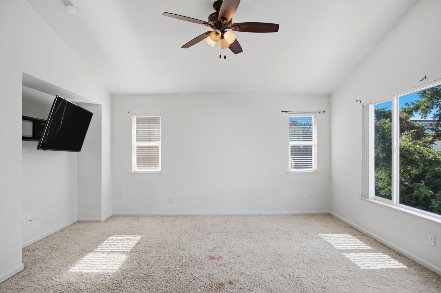 3648 Fallview Avenue Ceres, CA 95307 - Photo 14 of 24