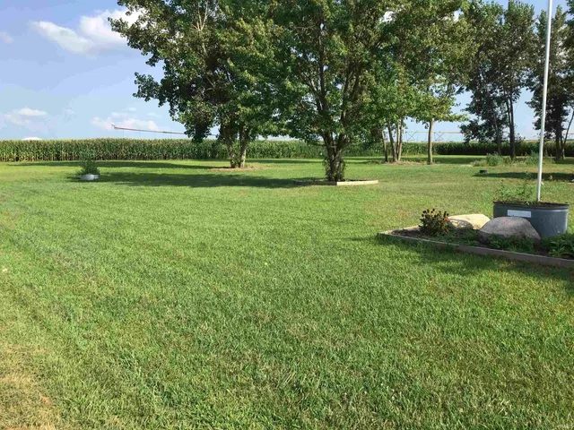 $199,900 | 279 East 750 South, Star City, IN 46985