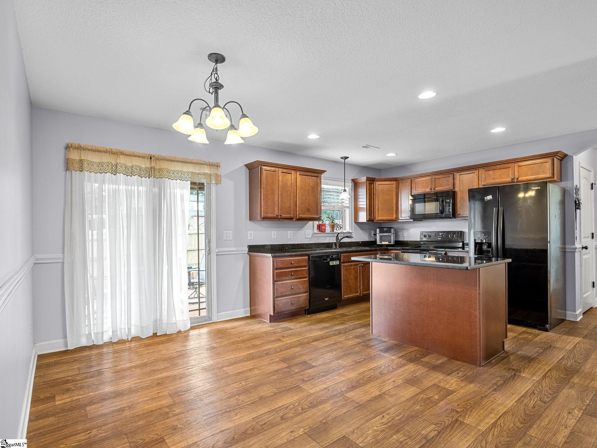 308 Gleaner Drive Inman, SC 29349 - Photo 3 of 13