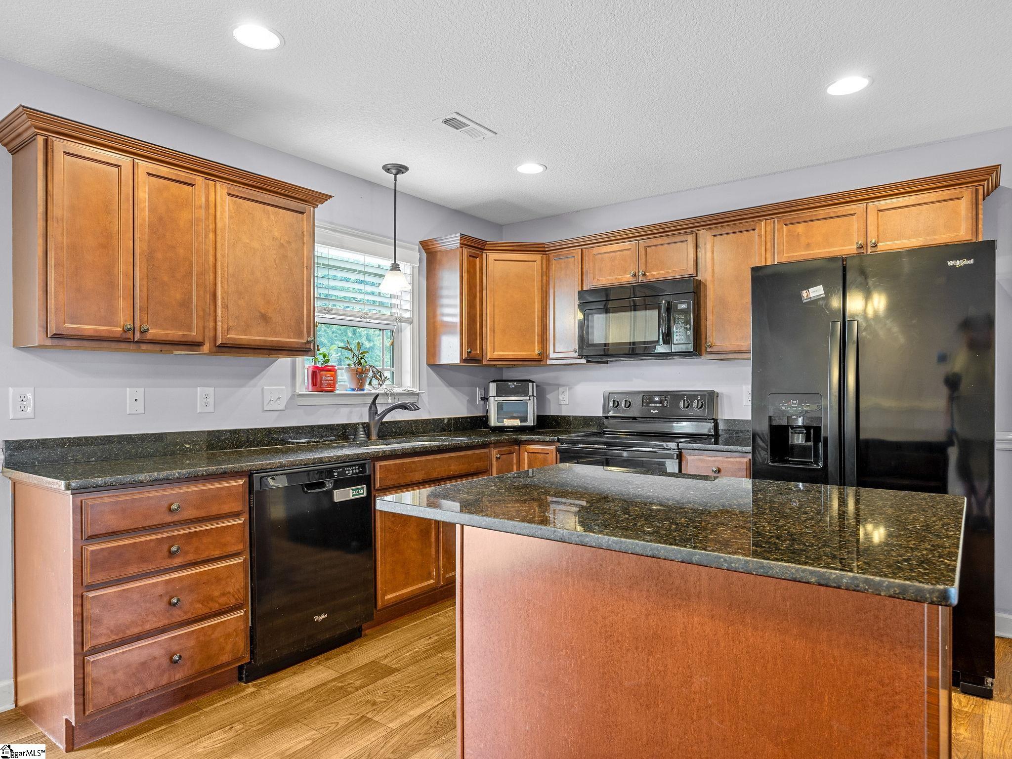 308 Gleaner Drive Inman, SC 29349 - Photo 4 of 13