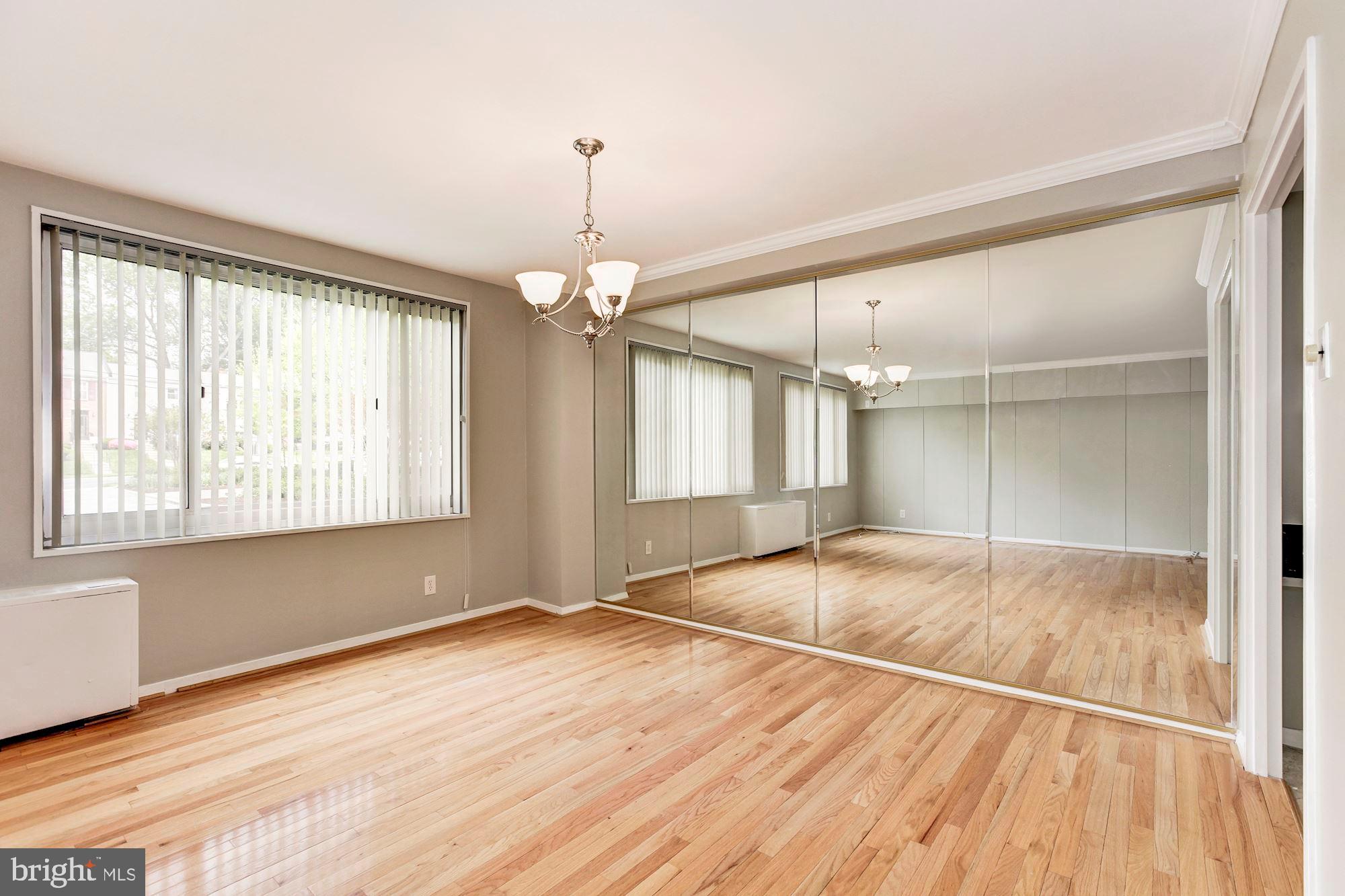 1900 Lyttonsville Road, Unit 304 Silver Spring, MD 20910 - Photo 4 of 19