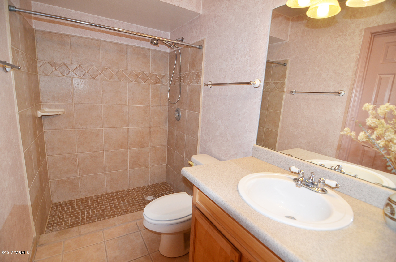 3537 South Randi Place Tucson, AZ 85730 - Photo 9 of 17