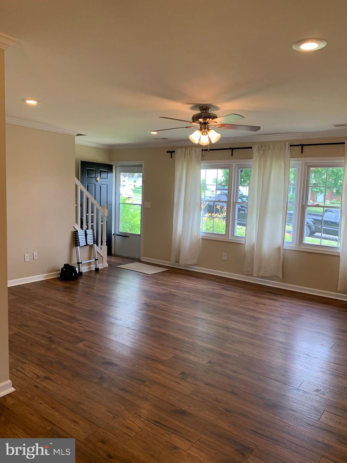 32 Cable Road Levittown, PA 19057 - Photo 3 of 10