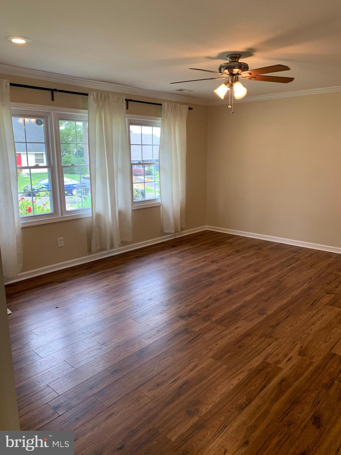 32 Cable Road Levittown, PA 19057 - Photo 5 of 10