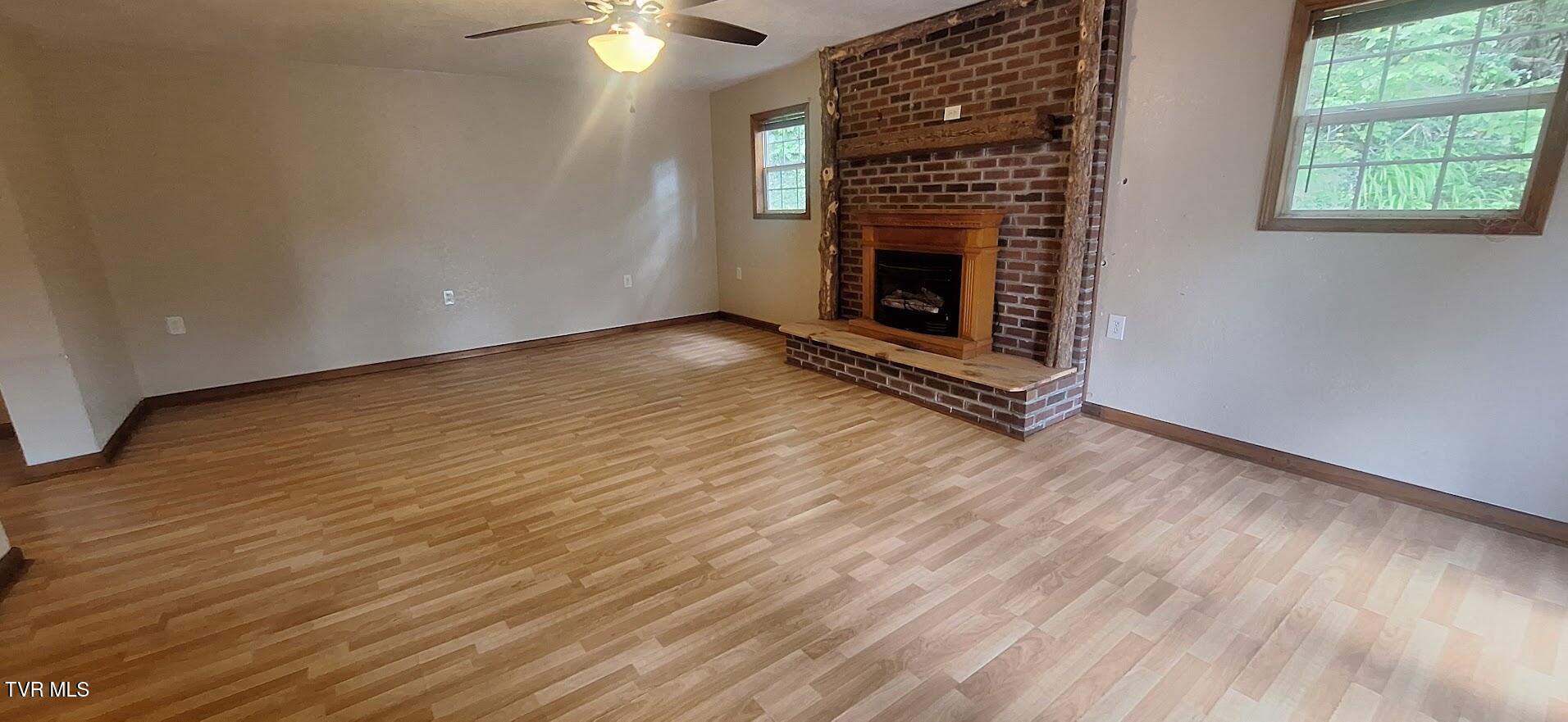 1141 Piney Flats Road Watauga, TN 37694 - Photo 11 of 20 pf2