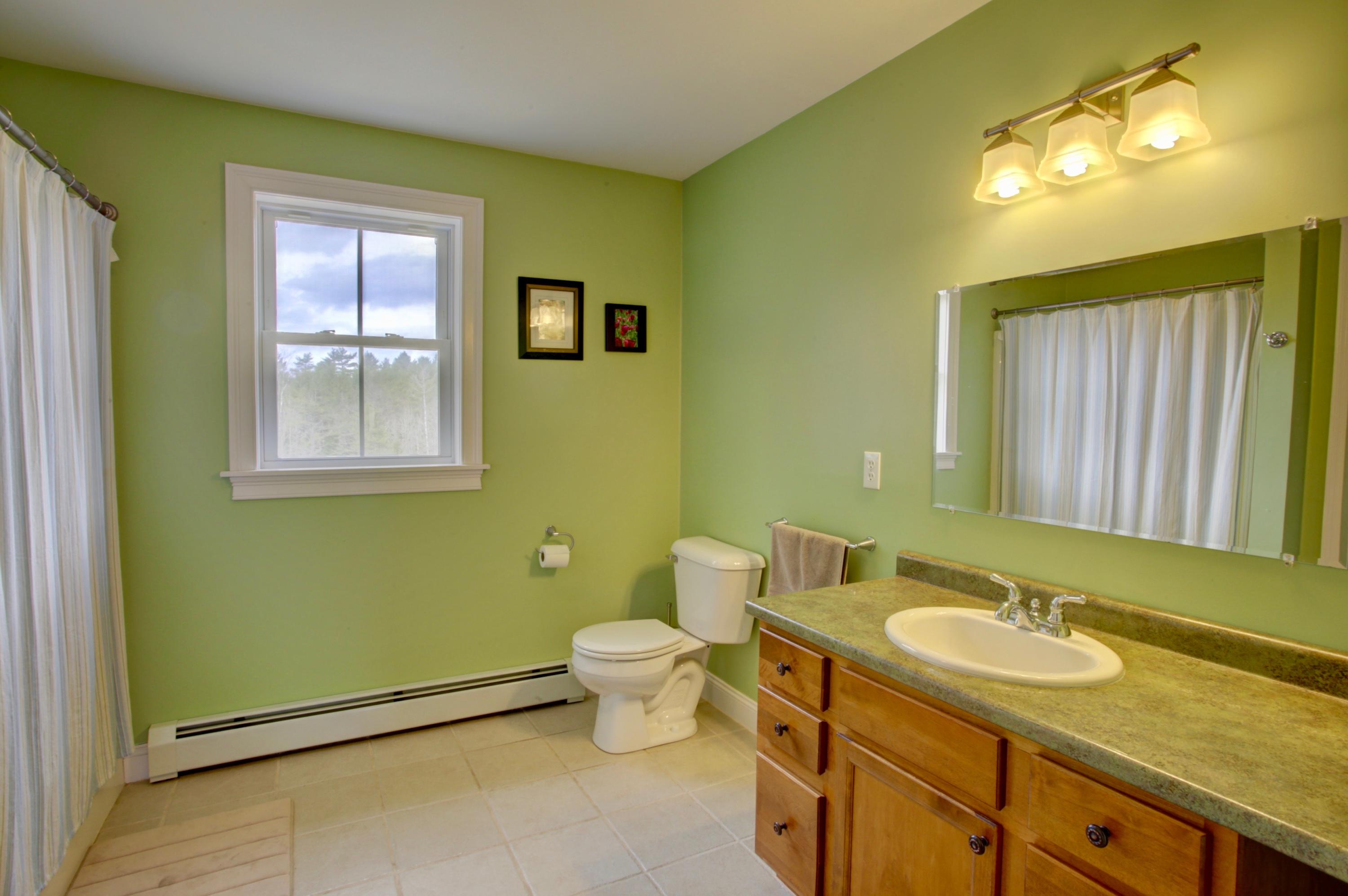 17 Finley Road Windham, ME 04062 - Photo 27 of 36 25