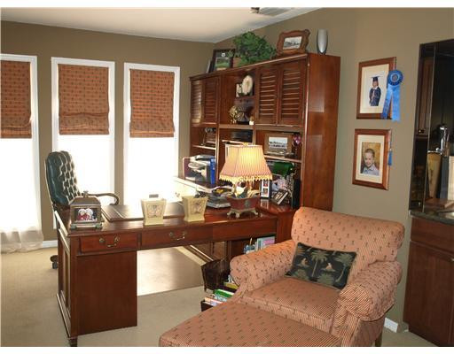 549 Southwest 16th Street Boca Raton, FL 33432 - Photo 12 of 21 Studio/Study/Office