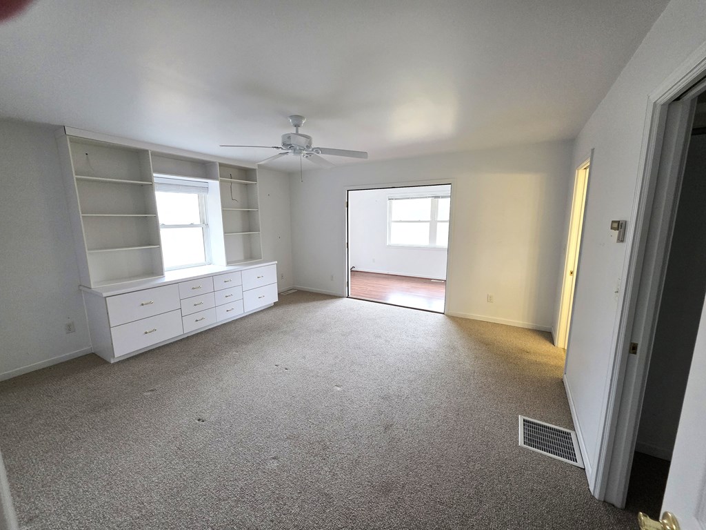 971 Lance Road Murphy, NC 28906 - Photo 7 of 21 Master Suite