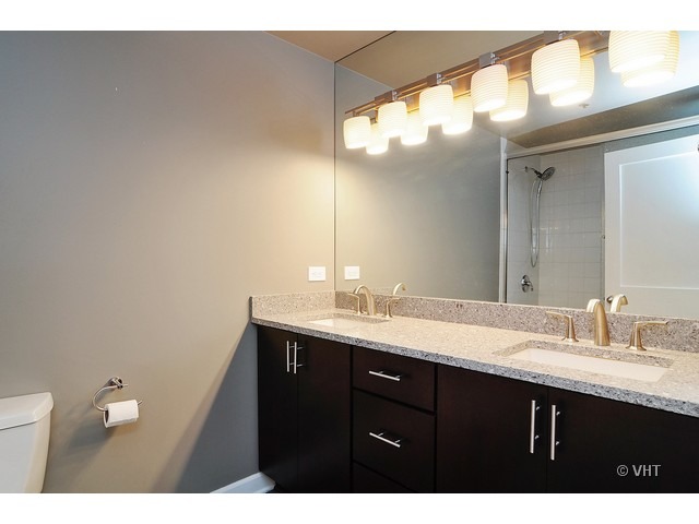 6 South Laflin Street, Unit 509 Chicago, IL 60607 - Photo 7 of 12