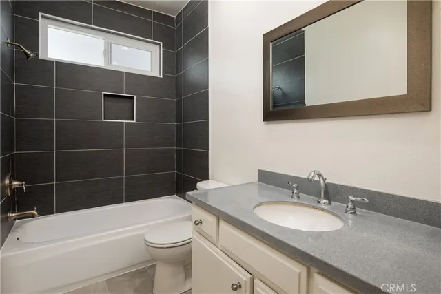 $3,500,000 | 11905 Avon Way, Los Angeles, CA 90066