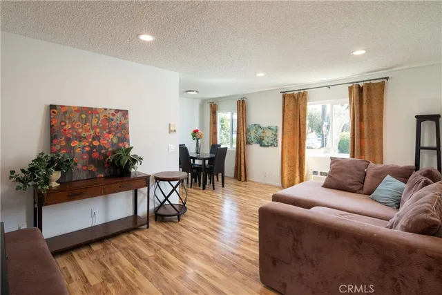 $3,500,000 | 11905 Avon Way, Los Angeles, CA 90066