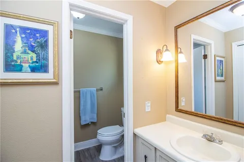 $285,000 | 6 Country Club Drive, Laplace, LA 70068