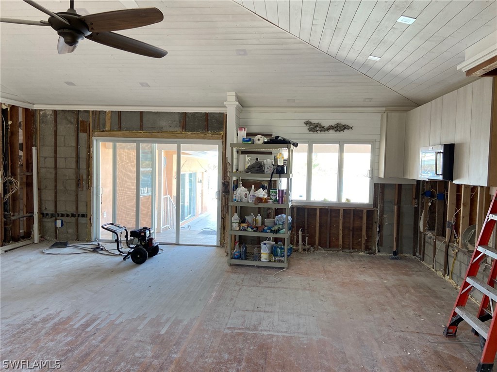 8065 Lagoon Road Fort Myers Beach, FL 33931 - Photo 6 of 28 a view of a room with gym equipment