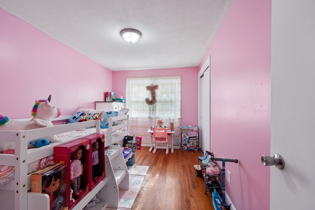 154 New Boston Road Dracut, MA 01826 - Photo 14 of 31