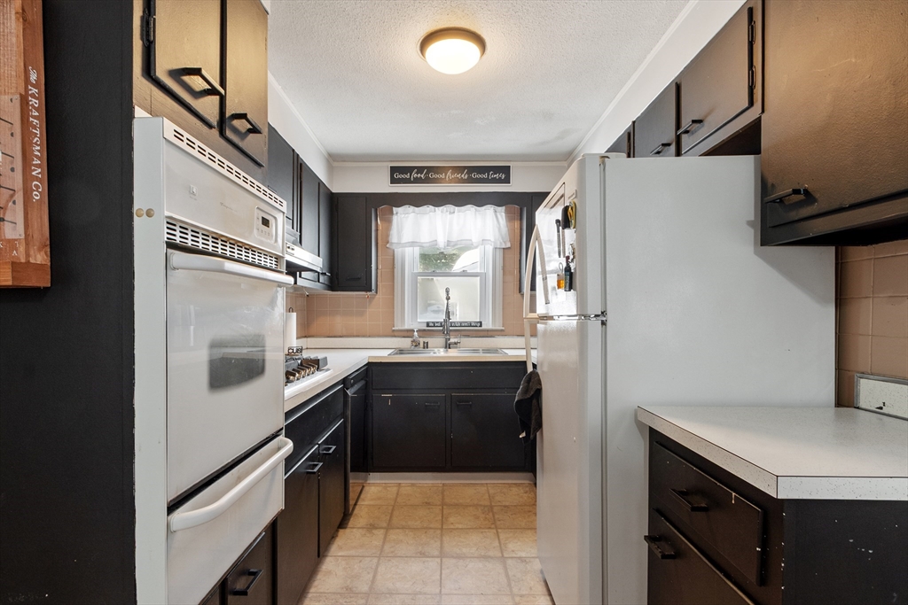 154 New Boston Road Dracut, MA 01826 - Photo 24 of 31