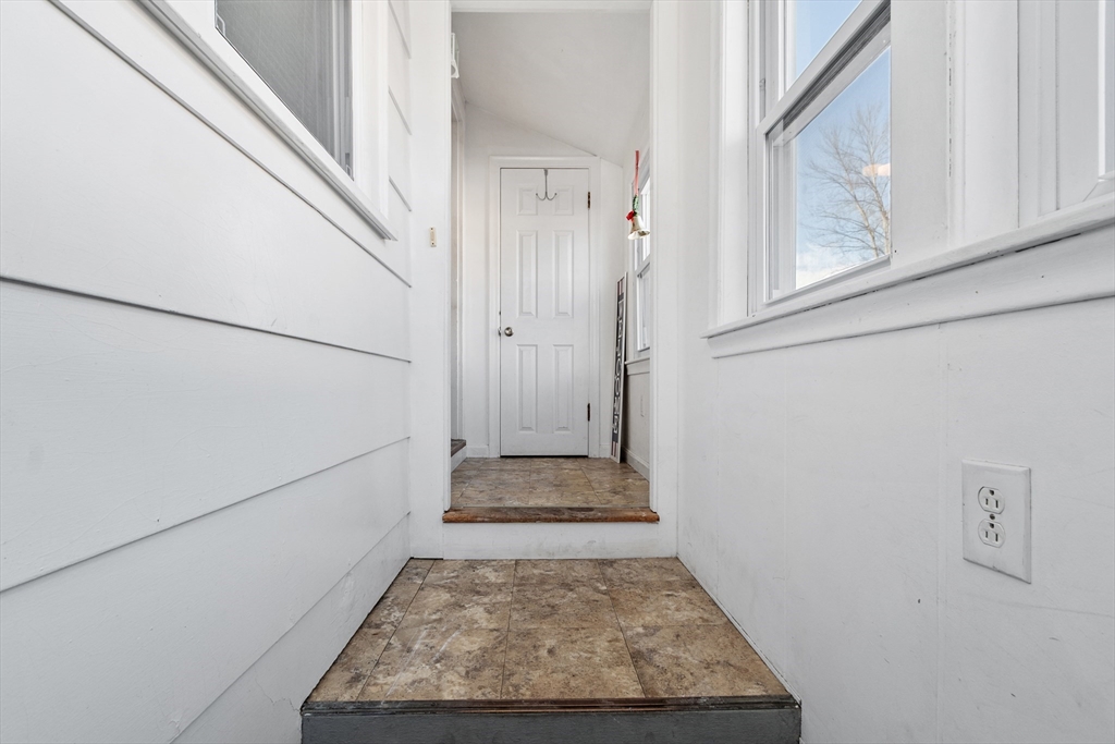 154 New Boston Road Dracut, MA 01826 - Photo 27 of 31