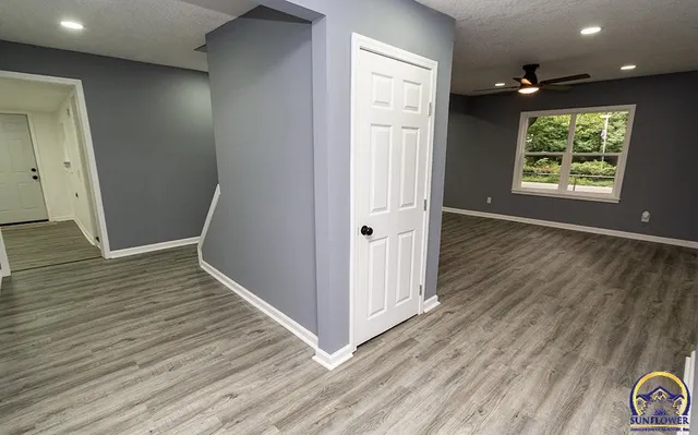 $215,000 | 702 Northeast Winfield Avenue, Topeka, KS 66616