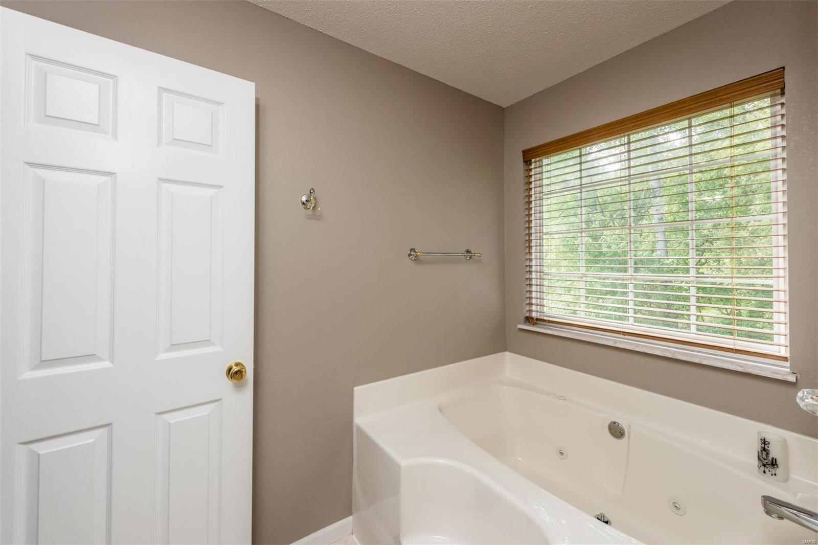 303 Autumn Ridge Drive Collinsville, IL 62234 - Photo 36 of 52 Gallery Image 36
