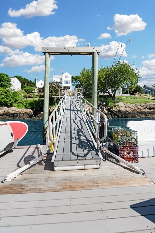 11 Kenneth Road Marblehead, MA 01945 - Photo 21 of 42