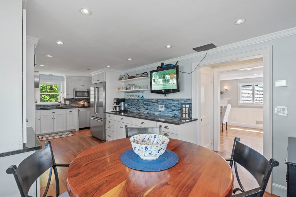 11 Kenneth Road Marblehead, MA 01945 - Photo 26 of 42