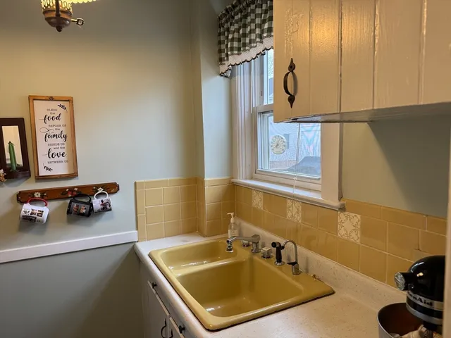 $459,900 | 269 Mechanic Street, Southbridge, MA 01550