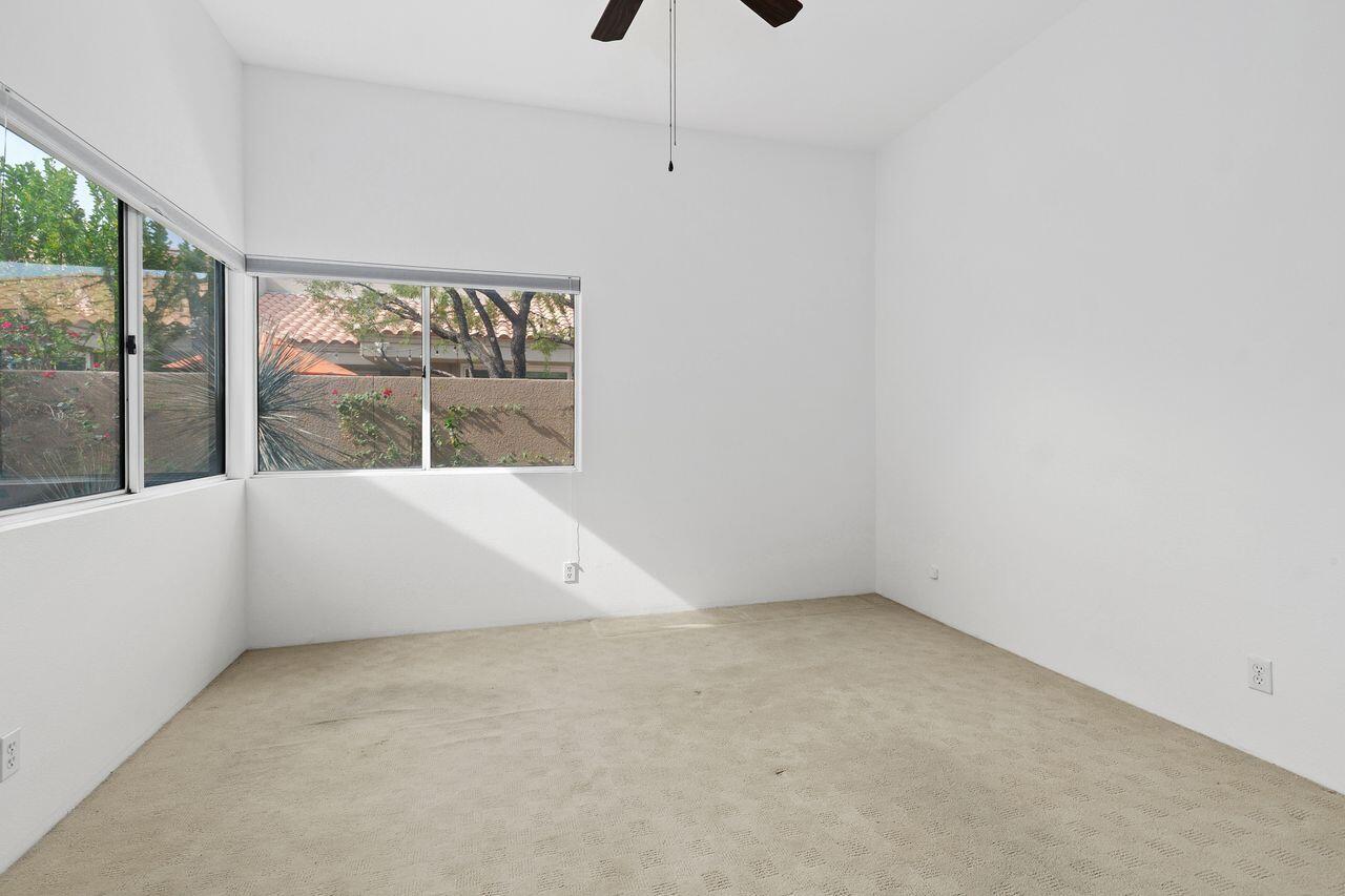 53 Pine Valley Drive Rancho Mirage, CA 92270 - Photo 20 of 49 32_11985854_185949_185949-EI-131