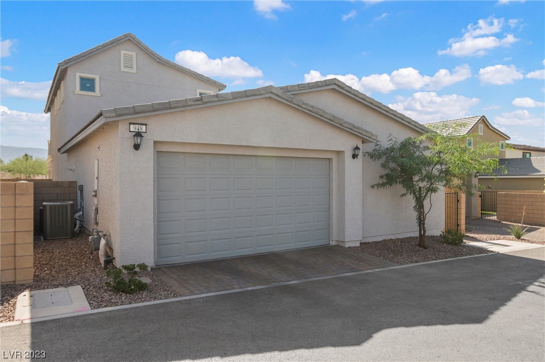 948 East Sunset Road Henderson, NV 89011 - Photo 7 of 70 Gallery Image 7