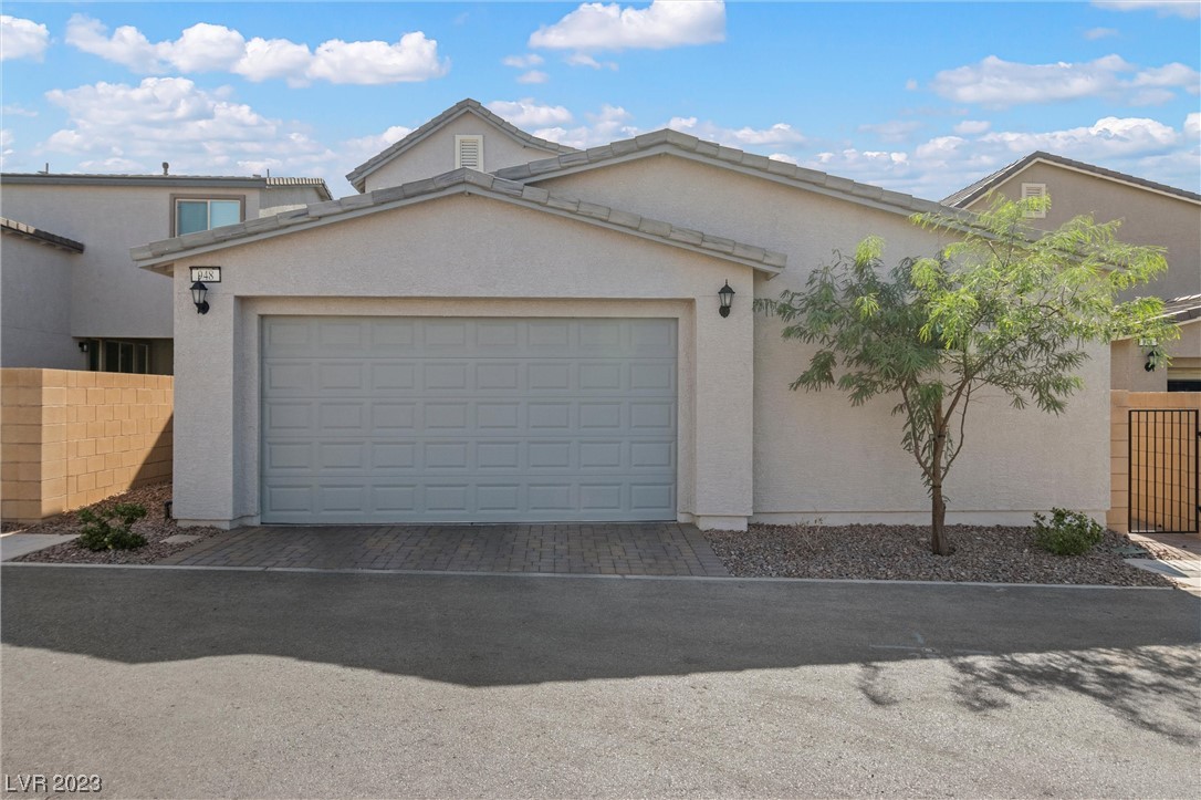 948 East Sunset Road Henderson, NV 89011 - Photo 8 of 70 Gallery Image 8