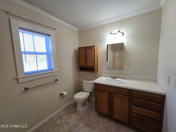 $1,050 | 2079 Pine Hill Road, Kiln, MS 39556